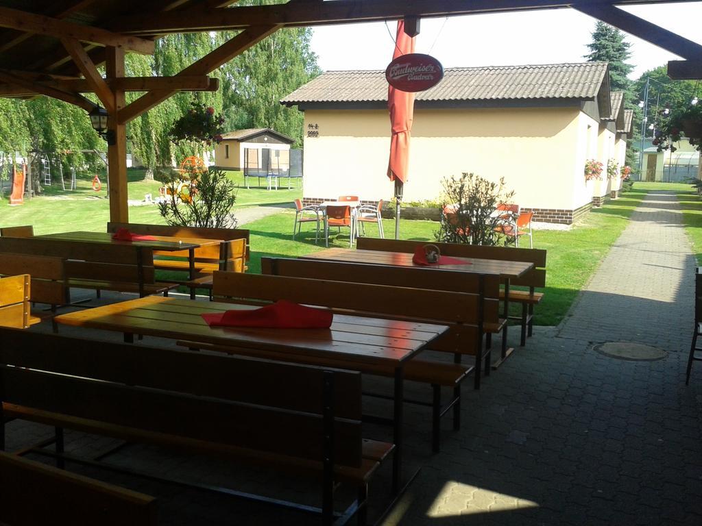 Sportcentrum Dvorak Hluboka nad Vltavou Exterior photo